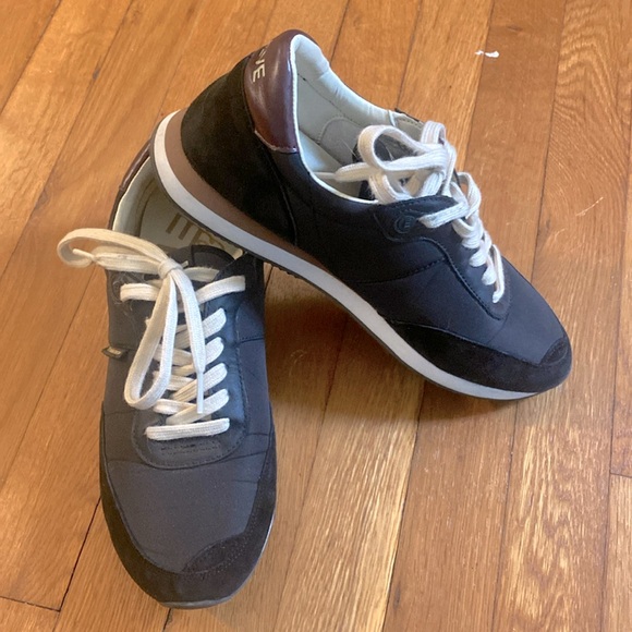 Sam Edelman Sneaks - Picture 1 of 4
